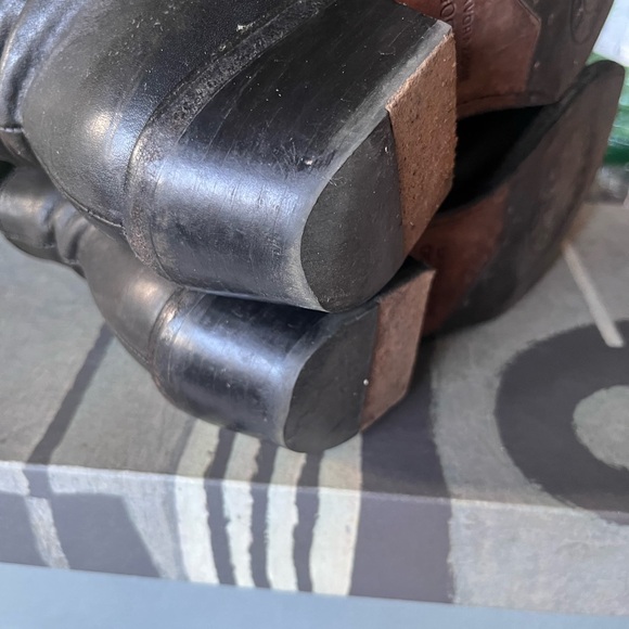 Amazing pair of Rusty Rocker booties by Fiorentini + Baker! Black, size 38/7.5 - Picture 6 of 12